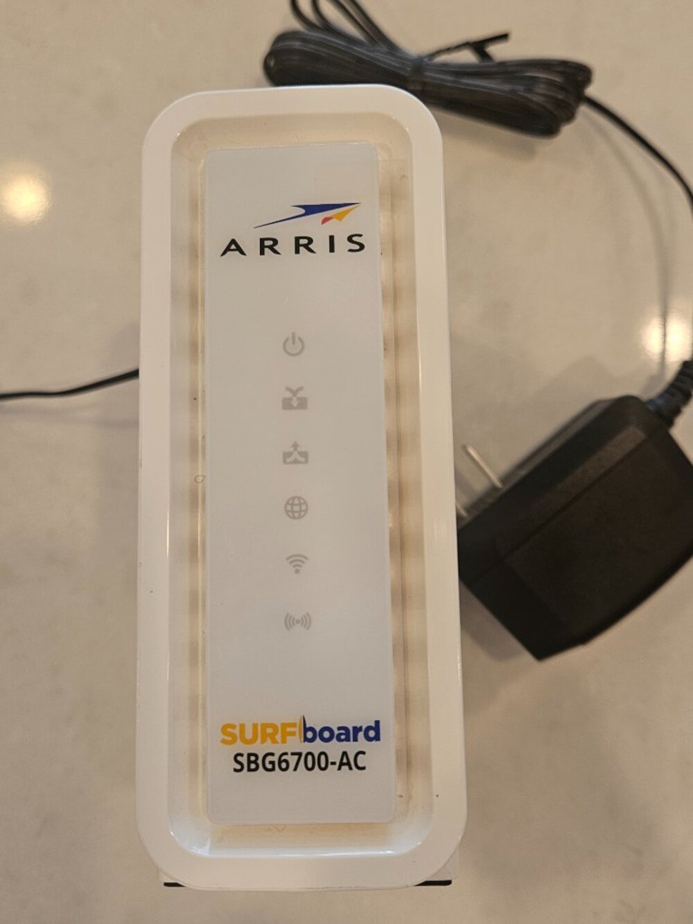 ARRIS Cable Modem & WiFi Router Model SBG6700-AC - White - Picture 2 of 4